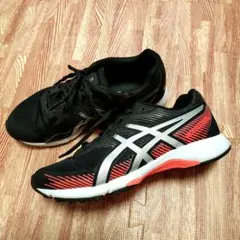 asics レーザービーム紐タイプ 23㌢