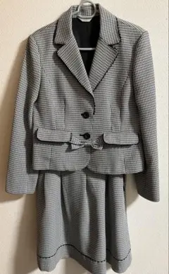 スーツ11号チェック柄ジャケットとスカートセット