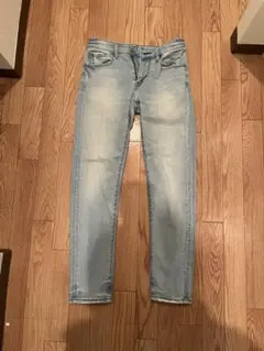 ユニクロ　スリムフィットデニムパンツ ライトブルー サイズ73cm
