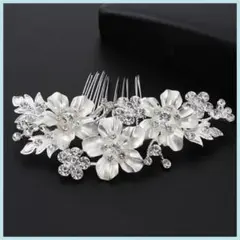 ヘアクリップ　ヘッドドレス 髪飾り 蝶 結婚式 バレエ 発表会 ピアノ　人気