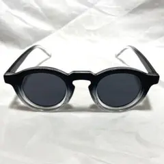 新品 ラウンド型 サングラス ブラック 黒 クリアグラデーション UV モノクロ