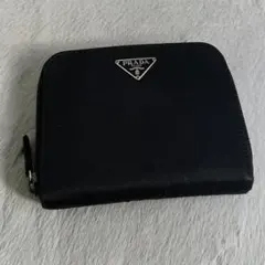 PRADA プラダ　折り財布　ラウンドジップ　ナイロン　三角ロゴ　ブラック