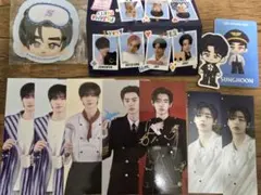 ENHYPEN　WORLD　ソンフン　カード　トレカ　ステッカー　しおり