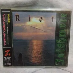 ライオット イニッシュモア