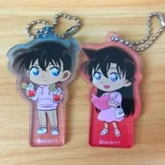 名探偵コナンカフェ 2022 アクリルキーホルダーB 毛利蘭 工藤新一