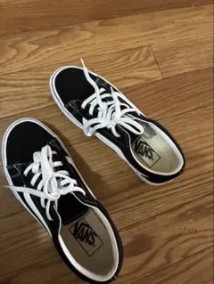 VANSスニーカー黒23センチのサムネイル