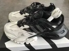 XLG Runner Deluxe white black 27.5cm