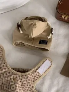 Item thumbnail for item 2c62df79-6ec6-47e5-b8de-b5d8cd507f59