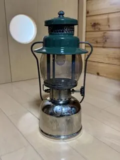 希少・良品】コールマン ヴィンテージランタン200A700（緑） 81年7月製