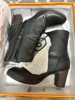 ブラックショートブーツ レースアップ