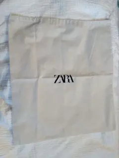ZARA 巾着袋 アイボリー