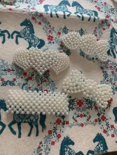 新品未使用ホワイトパールビーズヘアピン4個セットリボンハート可愛い