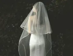 新品　結婚式2重ベールセット　ウェディンググローブ 　髪飾りセット