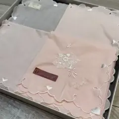ブーケ柄ハート♡刺繍 綿 ハンカチ ピンク ブルーミング中西【箱無し価格】