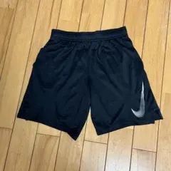 NIKE ハーフパンツ☺︎︎160