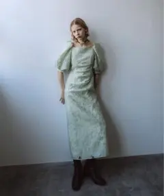 パフスリーブ ジャガードワンピース