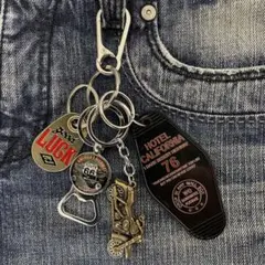 Item thumbnail for item 8fc8b354-ca74-4210-9073-5f021ada11d7