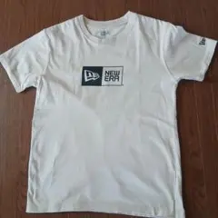 NEW ERA Tシャツ ベージュ ボックスロゴ