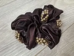 ブラウン サテン シュシュ