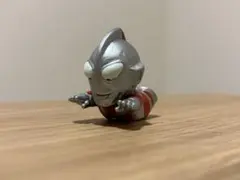 指人形　ウルトラマン　Aタイプ　飛行ポーズ　塗装品