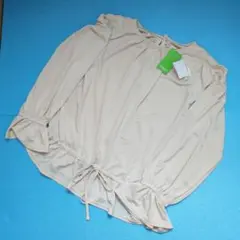 【新品タグ付き】チャオパニック長袖カットソー　ベージュ
