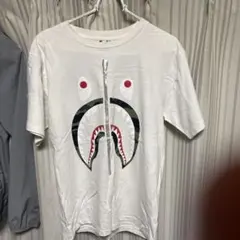 シャークデザイン ホワイトTシャツ