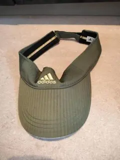 adidas サンバイザー