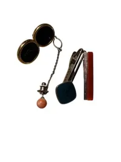 ネクタイピン3点とカフス