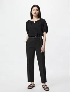 UNIQLO ユニクロ　スマートアンクルパンツ　白　ホワイト