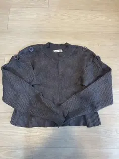 リブ編みグレーセーター 長袖 ボタン付き