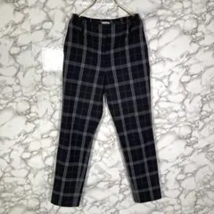 プラステ　PLST　（S）　チェックテンパードパンツ　黒系　きれいめカジュアル