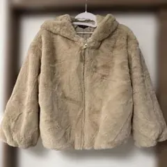 美品☆ラブトキシック　ファージャンパー　140センチ