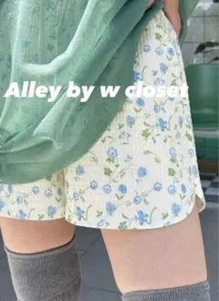 新品【即納】Alley by w closet 小花柄 ハナガラショートパンツ