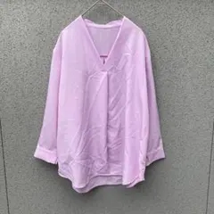 1788【メデューム】サイズ40♡長袖カットソー ブラウス Vネック きれいめのサムネイル