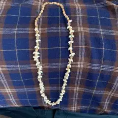 貝殻のネックレス