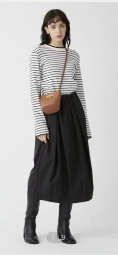 ミラオーウェン　コクーンスカート　ブラック