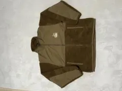 ブラウン フリースジャケット 動物刺繍付き