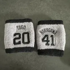 読売巨人軍　ジャイアンツ　戸郷 20 & 中川 41 リストバンド