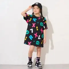 新品未使用 100cm エックスガールステージズ カラフルロゴ総柄半袖ワンピース