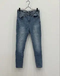 Item thumbnail for item f1eef7e0-5673-46c7-8b87-8f4254a4281f