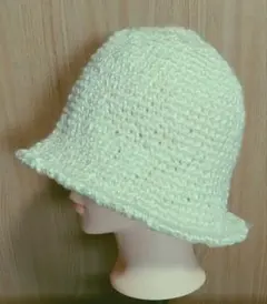 ハンドメイド☆クラッシャーハット☆バケットハット☆手編み☆オフホワイト