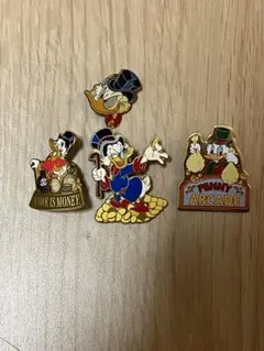 2026年最新】スクルージ ピンバッジの人気アイテム - メルカリ