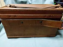 Item thumbnail for item cd96597e-229b-4ed8-b042-07c46a887ec1