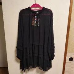 新品未使用⭐️タグ付き⭐️LL⭐️フリルチュニック(キャミソール付き)