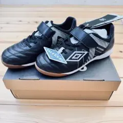 ◯新品未使用 アンブロ アクセレイター SB JR WIDE IN 22cm 黒