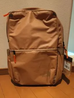 新品レアカラー ノースフェイス ベースキャンプボイジャーデイパックS