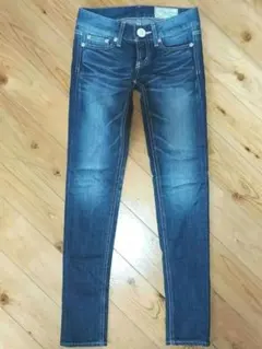 Sly Jeans ストレートデニム 　デニムジーンズ　24インチのサムネイル