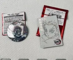 鬼滅の刃　缶バッジ（レア）・ムビチケ風コレクションカード第2弾【無限列車編】
