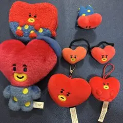 BTS BT21 TATA テテ　V ぬいぐるみ　ヘアゴム　ポーチ　キーホルダー