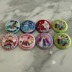 ディズニー　刺繍缶バッジ　８個セット